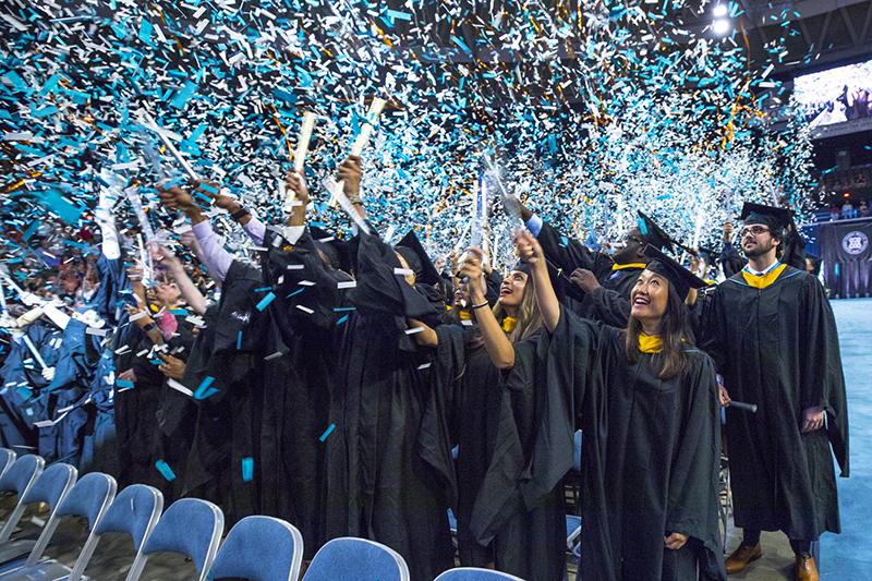 2019 Commencement 800x533