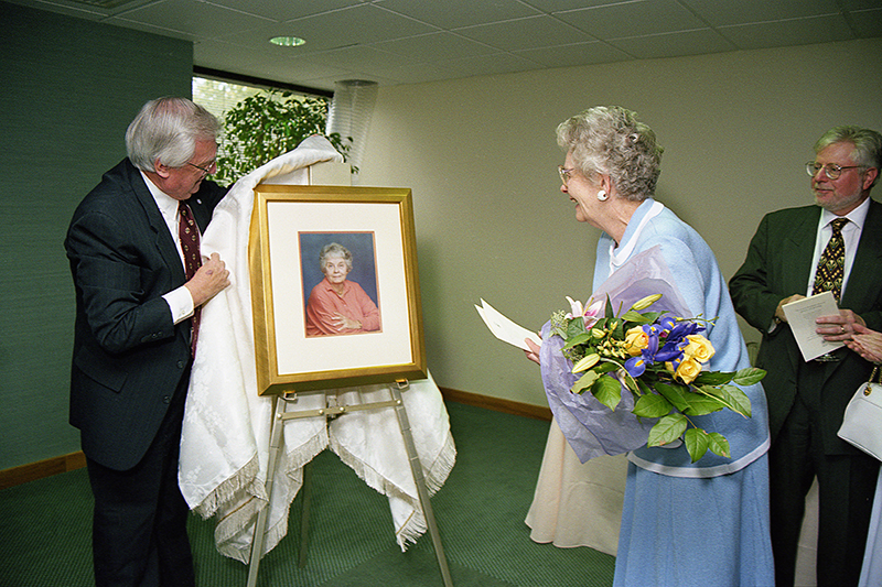 Virginia Ferguson unveiling her photo