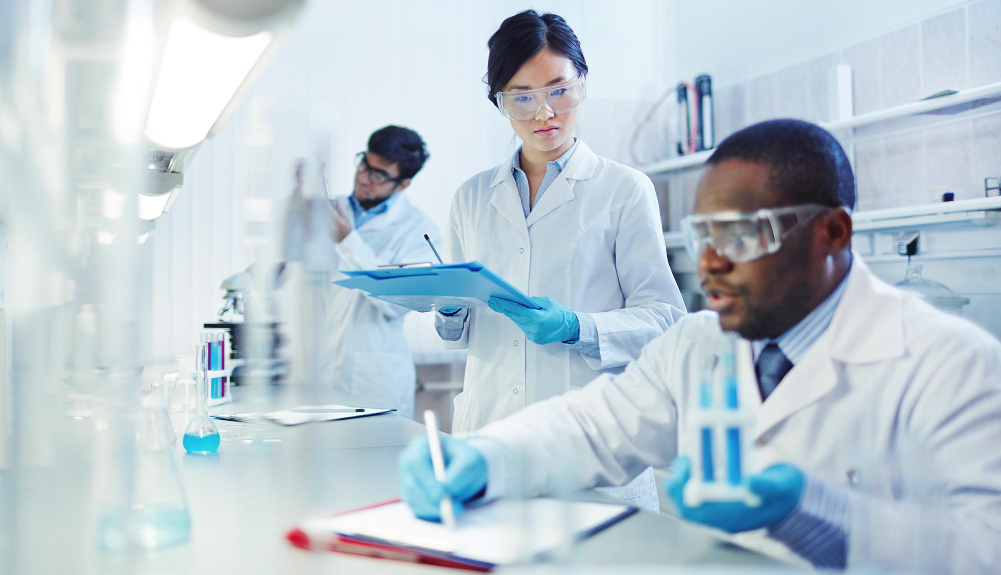 Laboratory Animal Science students work in a lab environment.